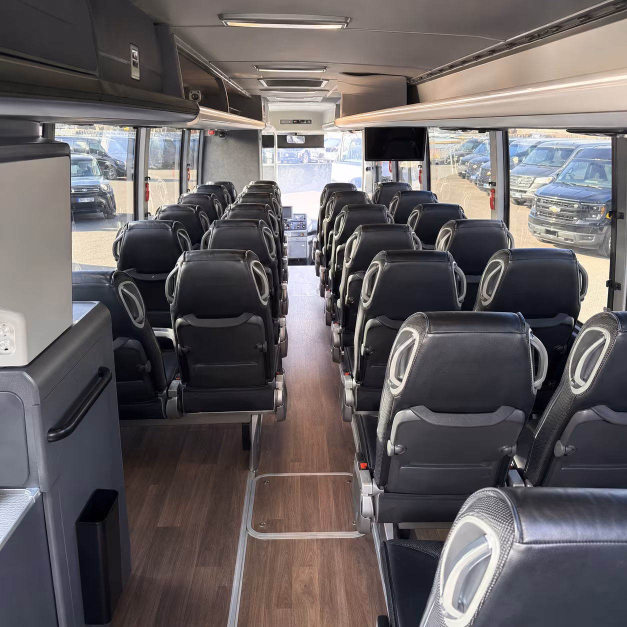 charter buses for corporate events and conference shuttles in fairfield