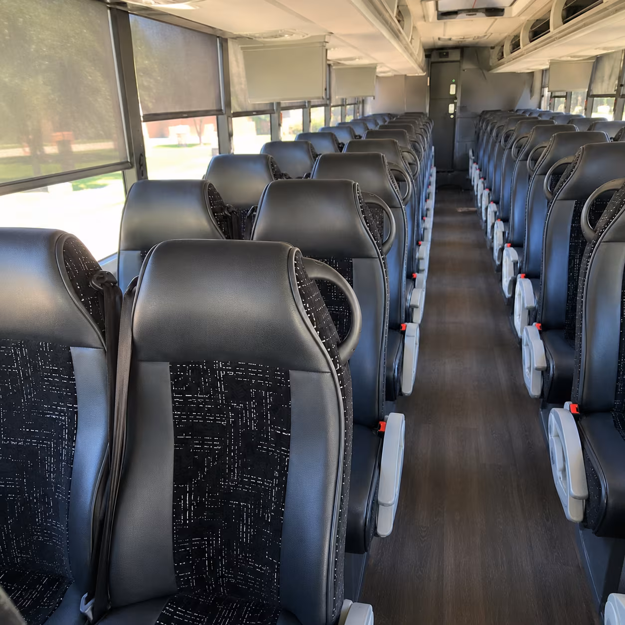 charter buses for group trips to napa valley tasting rooms