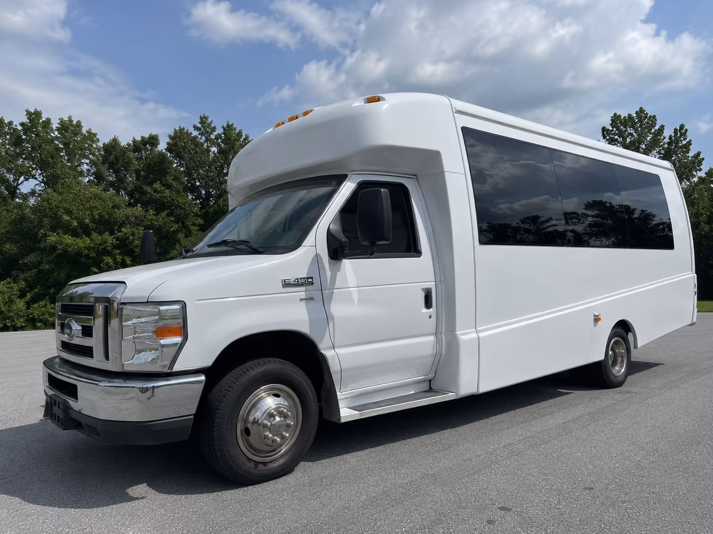 fairfield new years eve party bus rental